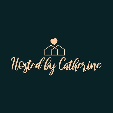 Stunning Luxury Cabin W Hot Tub And Fire Pit Holy Shiplap Is Perfect Romantic Couples Getaway Броукън Боу Екстериор снимка